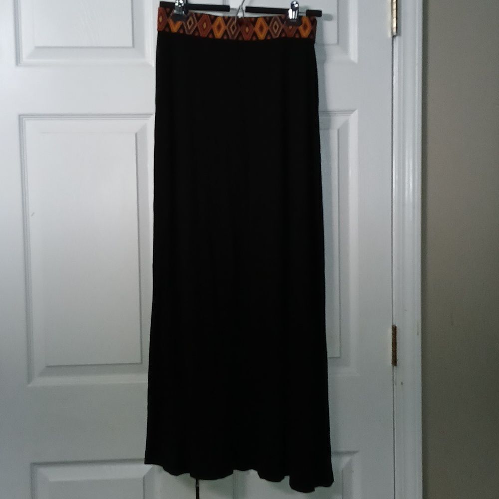 Riley & James black aztec maxi skirt Sz S